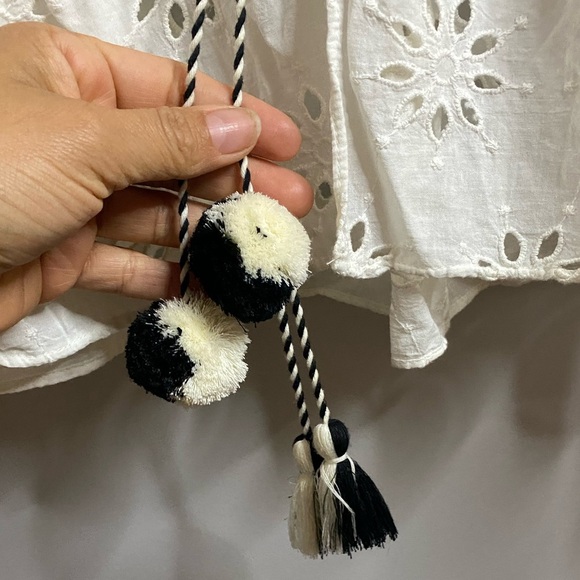 Zara White Eyelet Kimono shrug Top - Boho or Hippie style - small - Picture 9 of 12